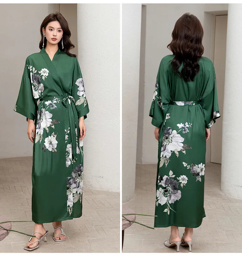 Ensemble de salon en satin kimono The Empress