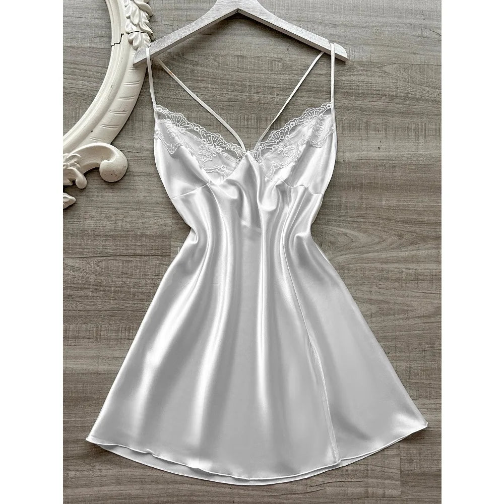 Chemise de nuit à bretelles haut de gamme à la mode, style européen et américain, pyjama fin de couleur unie pour femmes en été