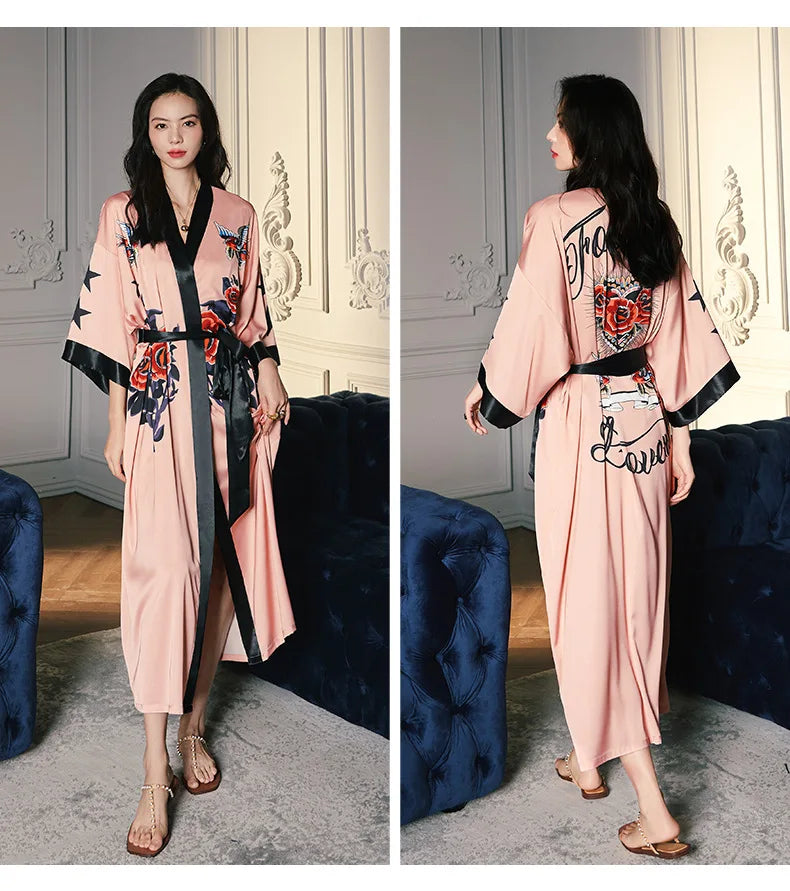 Ensemble de salon en satin kimono The Empress