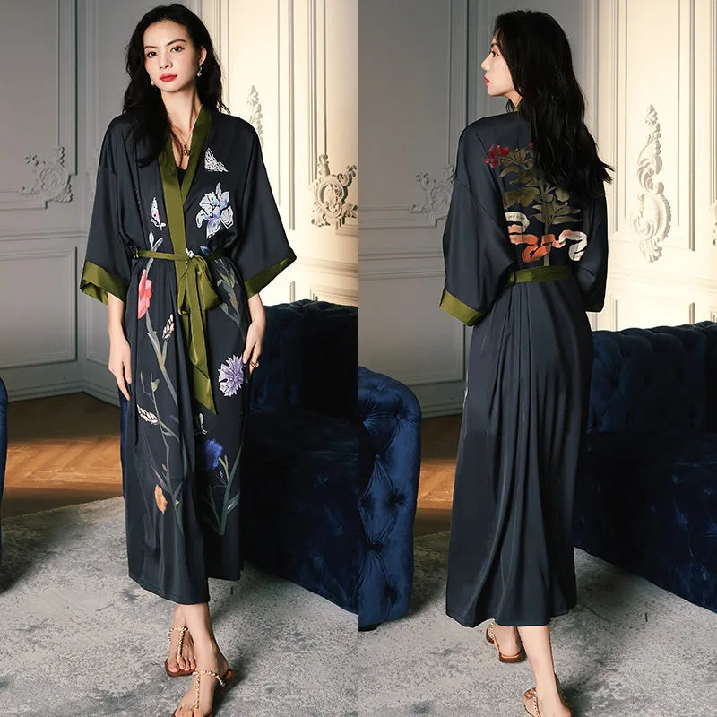 Ensemble de salon en satin kimono The Empress
