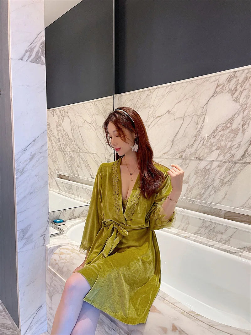 Pyjama sexy en velours pour femme - Robe à manches longues et chemise de nuit à bretelles en dentelle pour l'hiver et l'automne - Vêtements de nuit deux pièces confortables