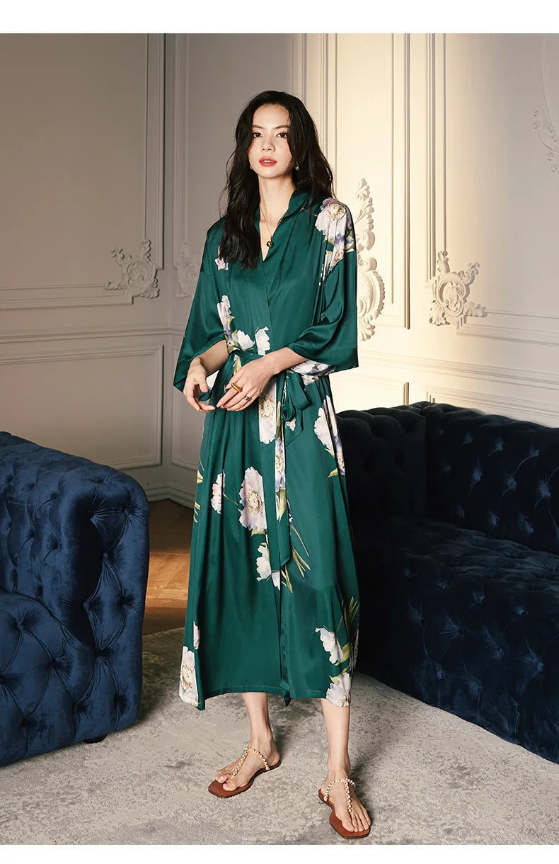 Ensemble de salon en satin kimono The Empress