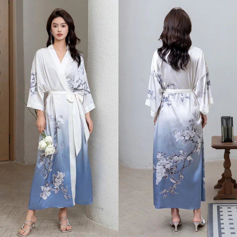 Ensemble de salon en satin kimono The Empress