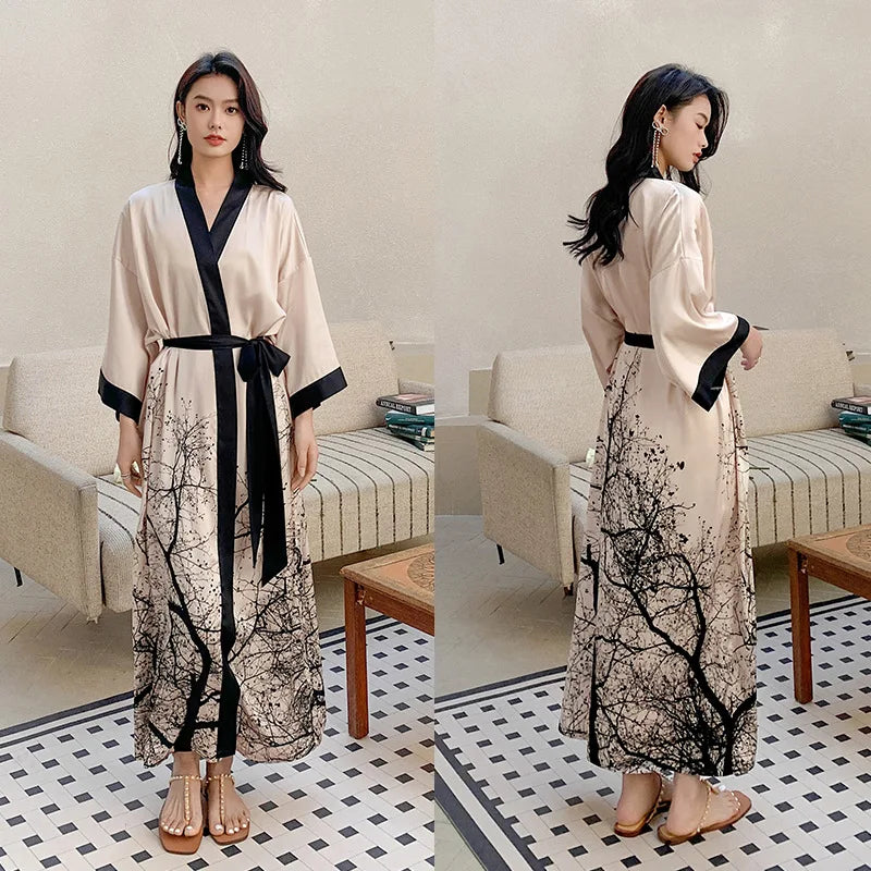 Ensemble de salon en satin kimono The Empress