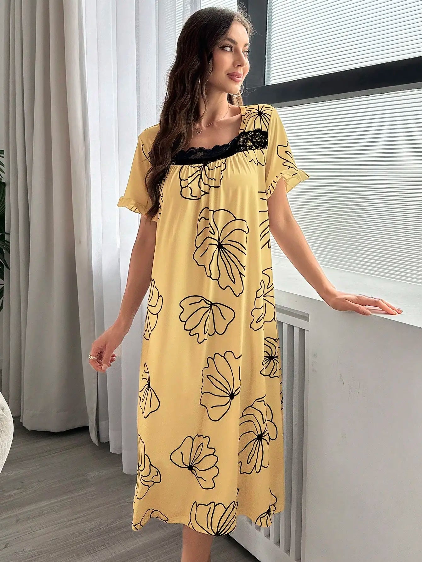Pyjama d'été une pièce pour femme, imprimé floral élégant, col carré, longue chemise de nuit ample, peut être porté à l'extérieur, peignoir de maison