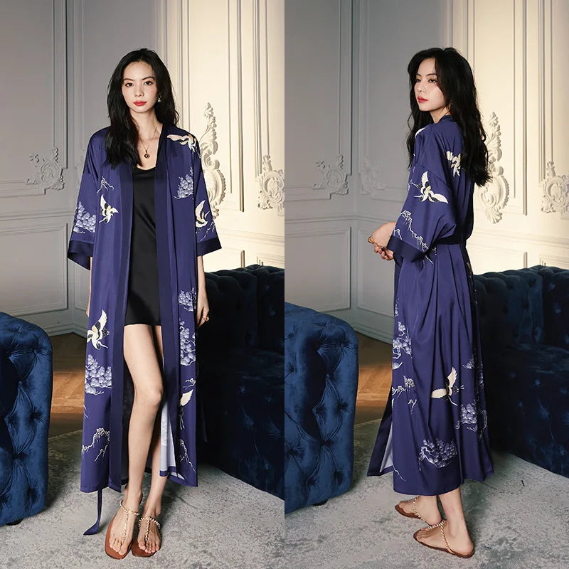 Ensemble de salon en satin kimono The Empress