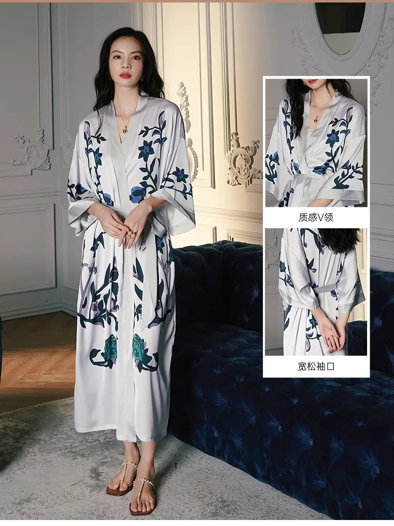 Ensemble de salon en satin kimono The Empress