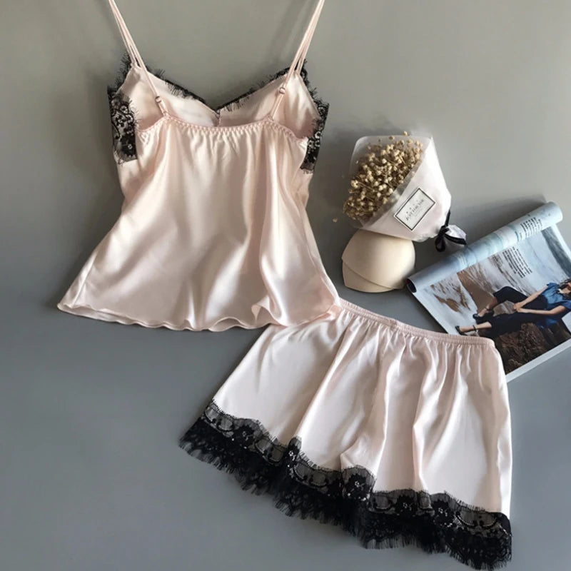 Pyjama d'été pour femme, ensemble tendance, col en V, en satin extensible, nuisette en dentelle, lingerie sexy, short de nuit