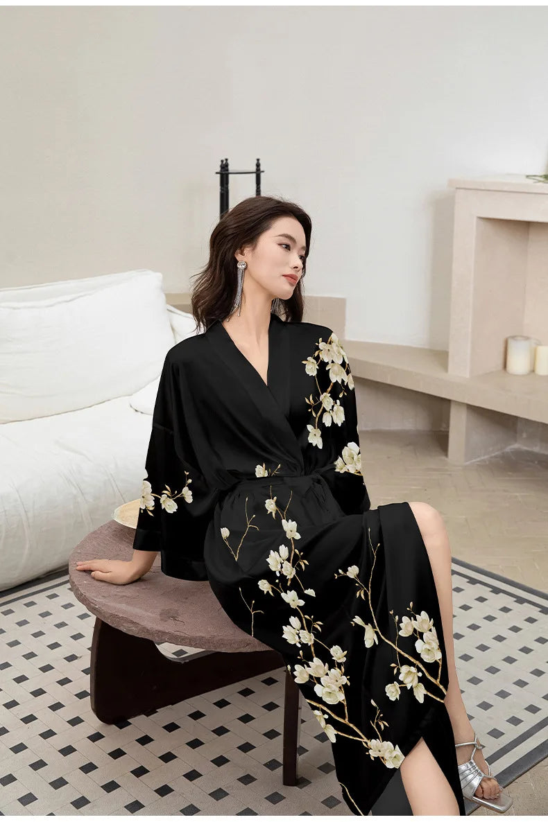 Ensemble de salon en satin kimono The Empress