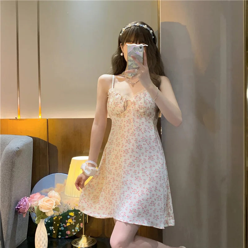 Robe de pyjama florale de style célèbre sur Internet, pyjama fin et simple pour femme, vêtements d'été pour la maison