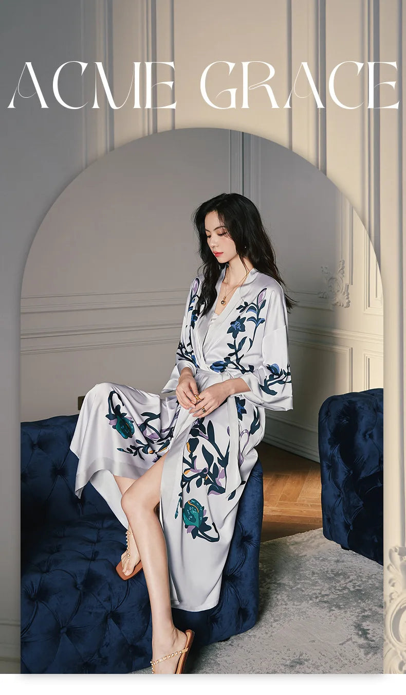 Ensemble de salon en satin kimono The Empress