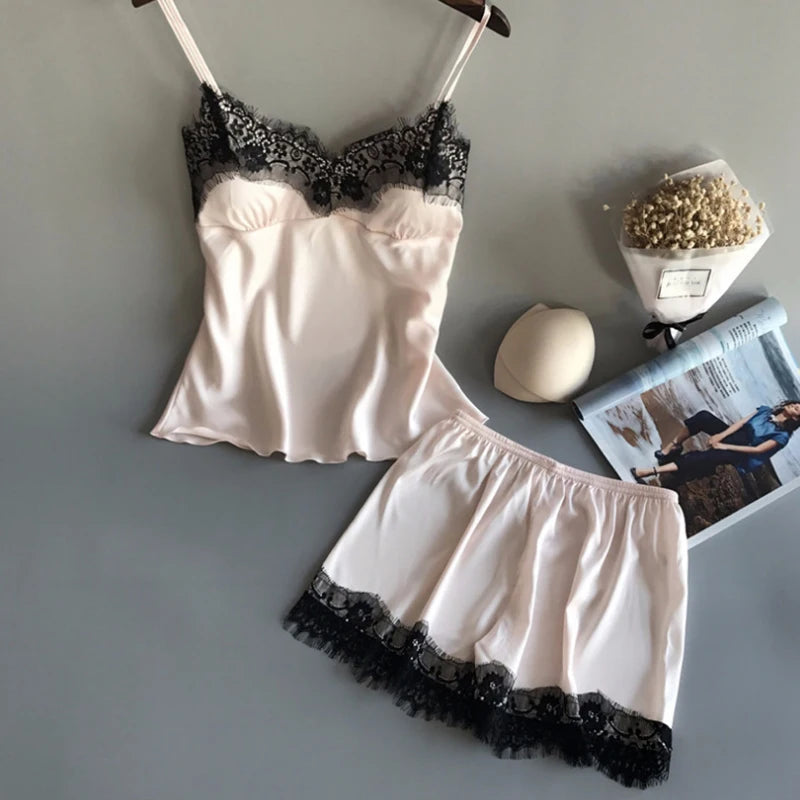 Pyjama d'été pour femme, ensemble tendance, col en V, en satin extensible, nuisette en dentelle, lingerie sexy, short de nuit
