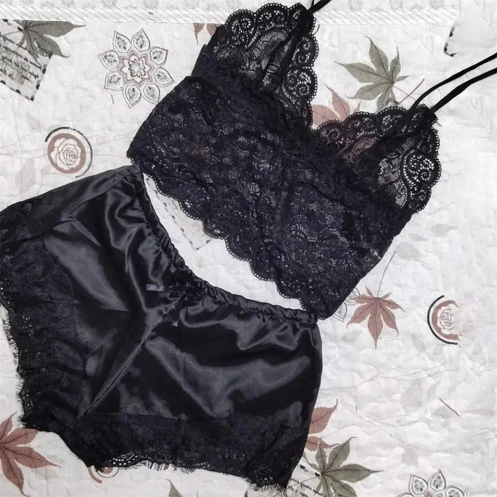 Ensemble de pyjama sexy en satin et dentelle pour femme, lingerie, short à bretelles élastiques, vêtements de nuit, sous-vêtements sans manches