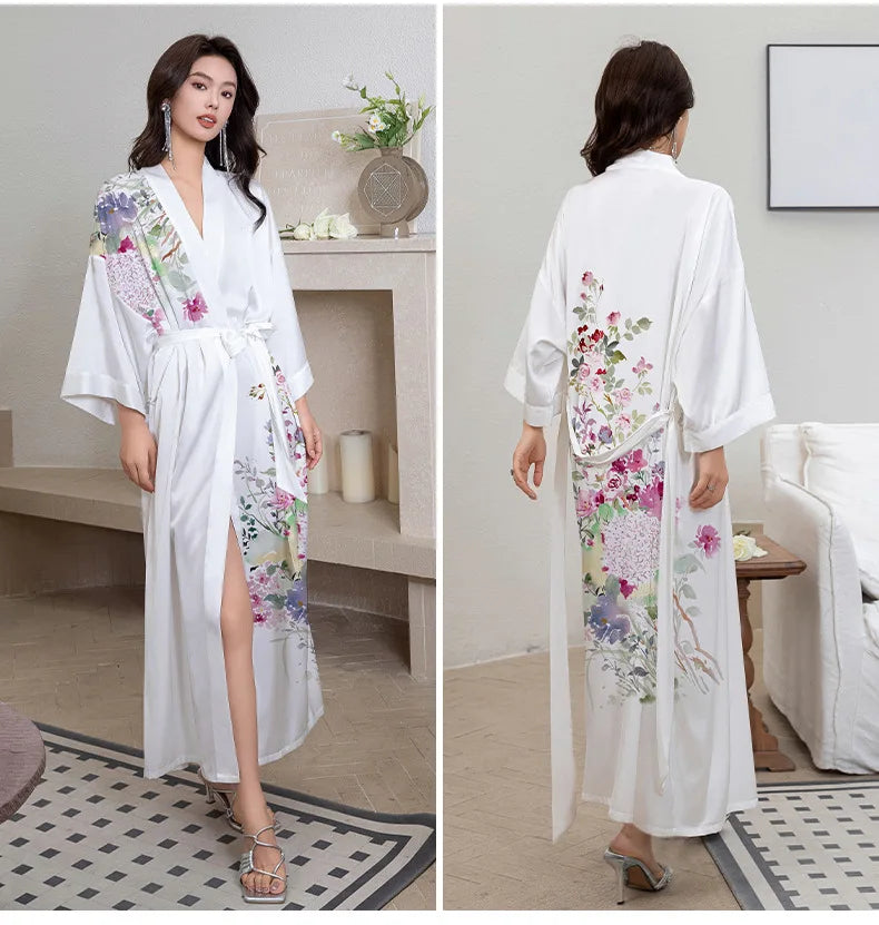 Ensemble de salon en satin kimono The Empress
