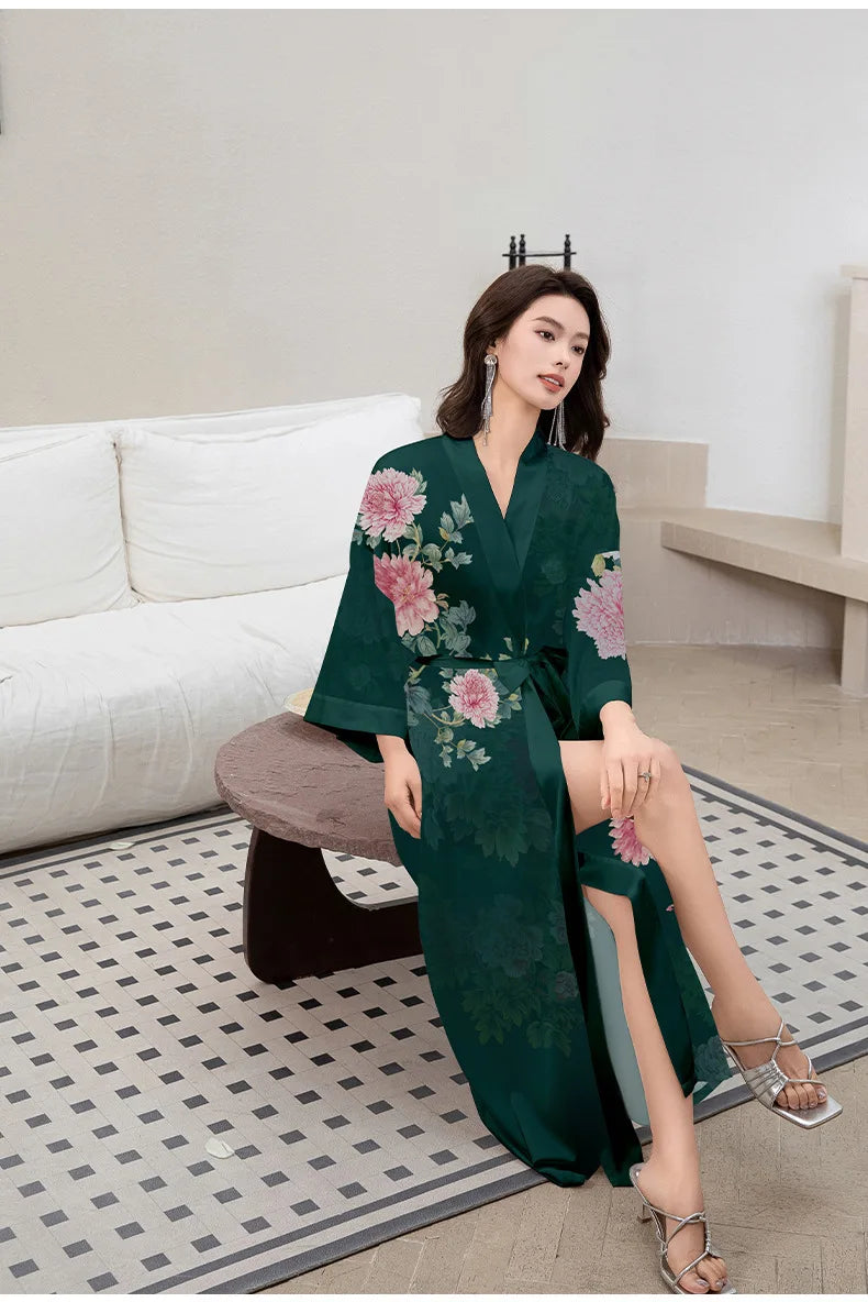 Ensemble de salon en satin kimono The Empress