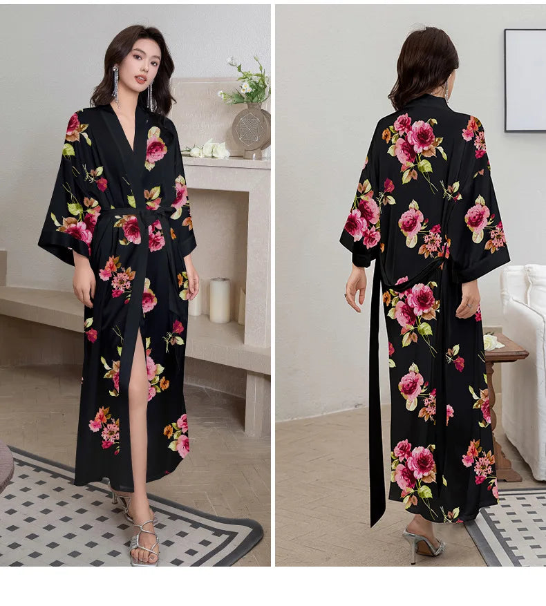 Ensemble de salon en satin kimono The Empress