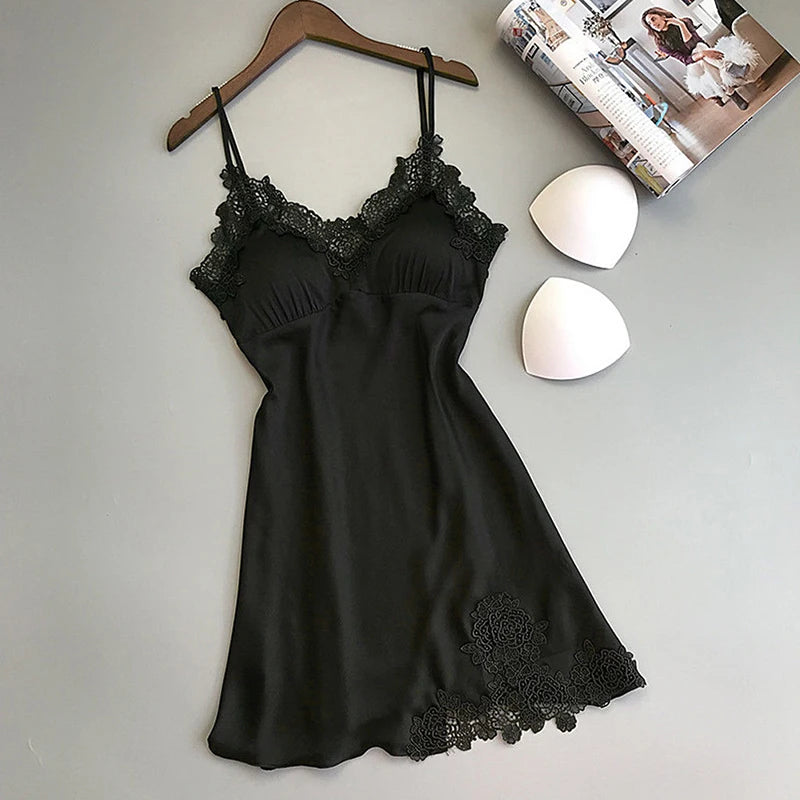 Pyjama sexy en soie pour femme, chemise de nuit à bretelles, printemps et été, en soie glacée, col licou fin, service à domicile, robes de nuit en satin