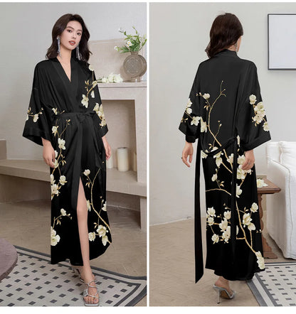 Ensemble de salon en satin kimono The Empress