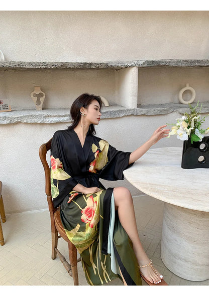 Ensemble de salon en satin kimono The Empress