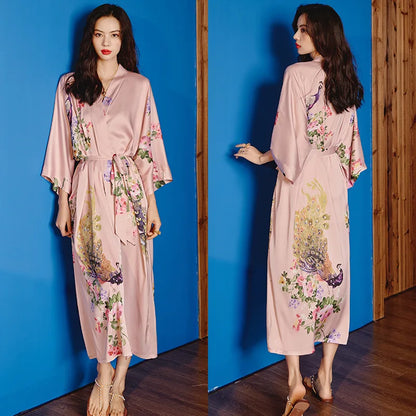 Ensemble de salon en satin kimono The Empress