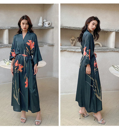 Ensemble de salon en satin kimono The Empress