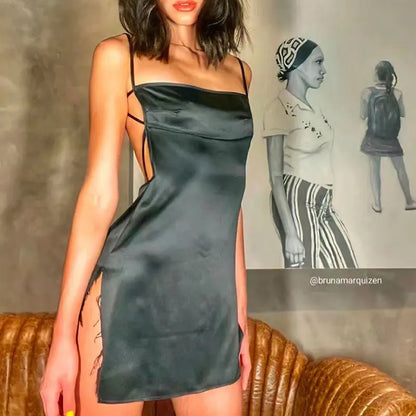 Robe mini sexy en satin dos nu, pyjama tendance pour femme, tenue d'été élégante avec fente et bandage, idéale pour la maison, décontractée et douce, style gothique