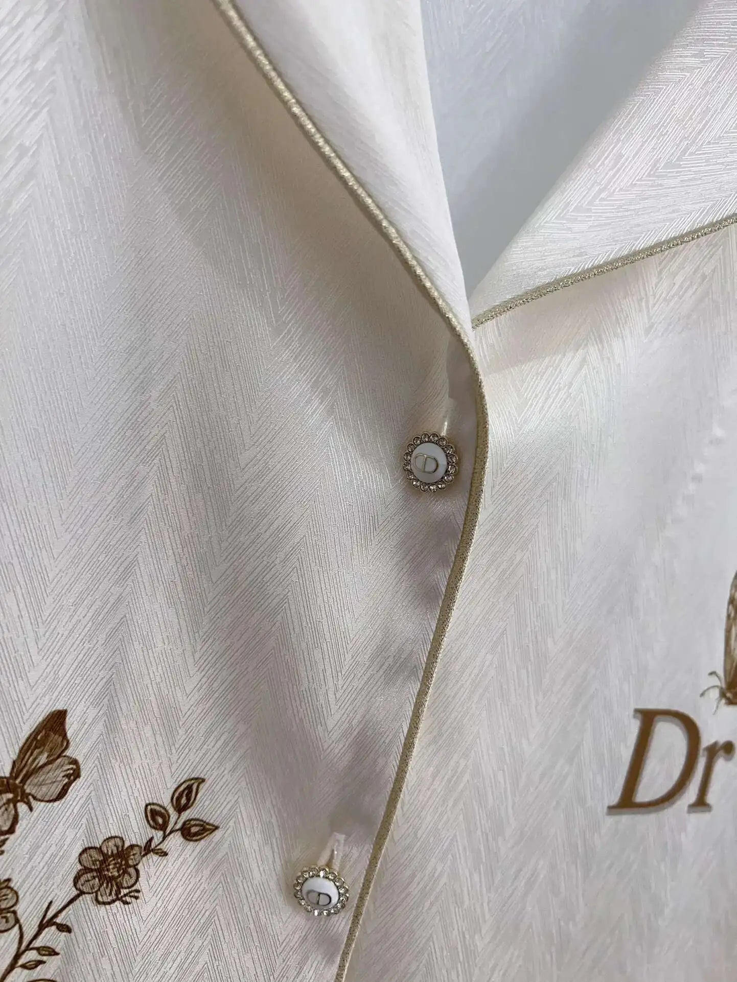 Pyjama élégant à imprimé papillon pour femme, style ins, en soie glacée à chevrons, respirant et doux, en satin